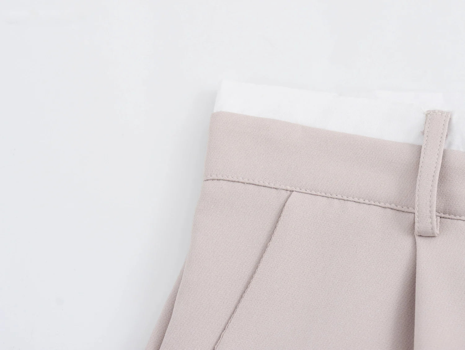2-Piece Set: Halter Neck Cropped Vest Top And Trousers